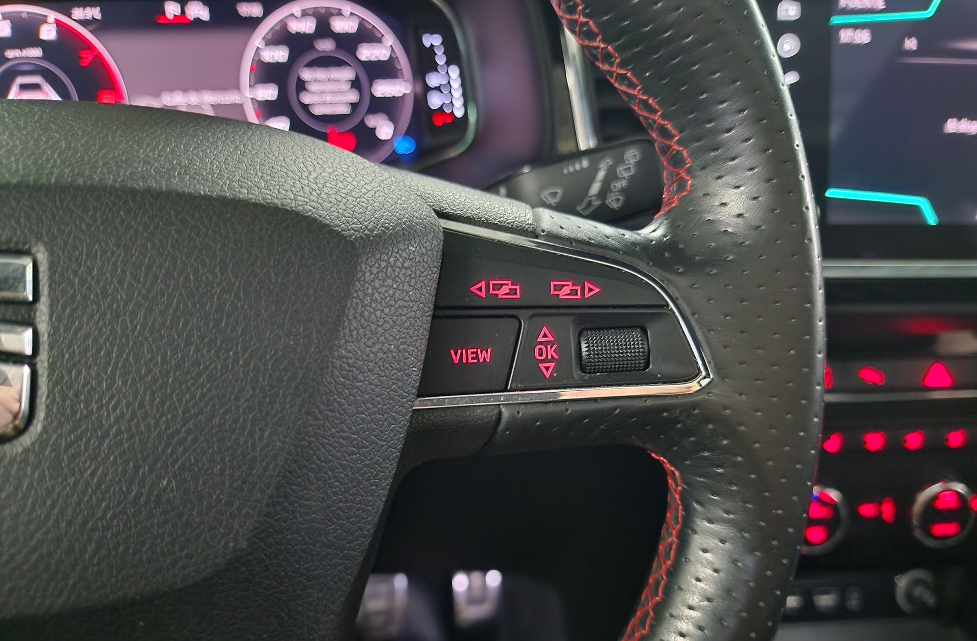 SEAT Ateca 1.5 TSI FR Edition - foto 35