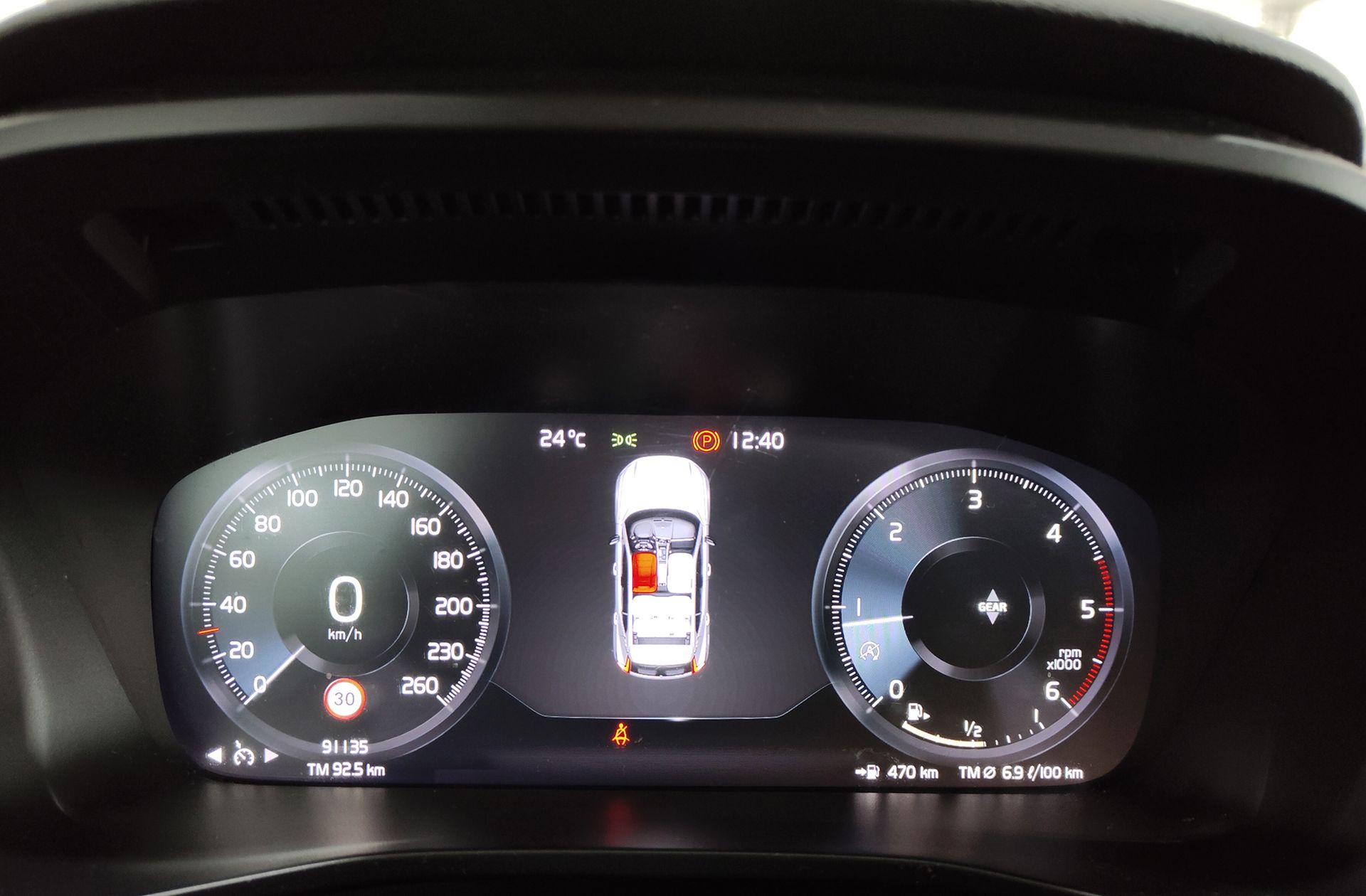 Volvo XC40 D3 Business Plus AWD - foto 26