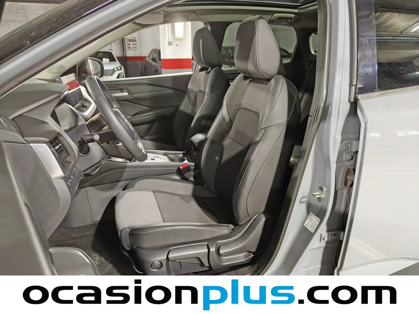 Foto Nissan QASHQAI Nissan Qashqai DIG-T 140 N-Connecta (140 CV)