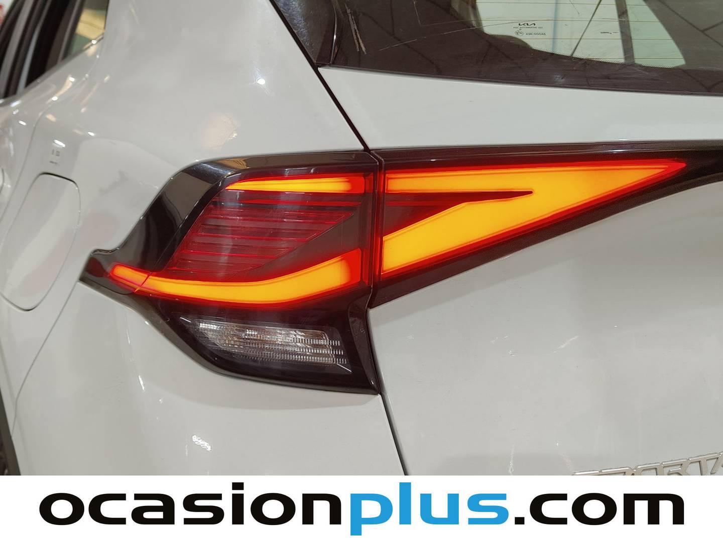 Accesorios del KIA Sportage KIA Sportage 1.6 T-GDi MHEV Drive 4x2 (150 CV)