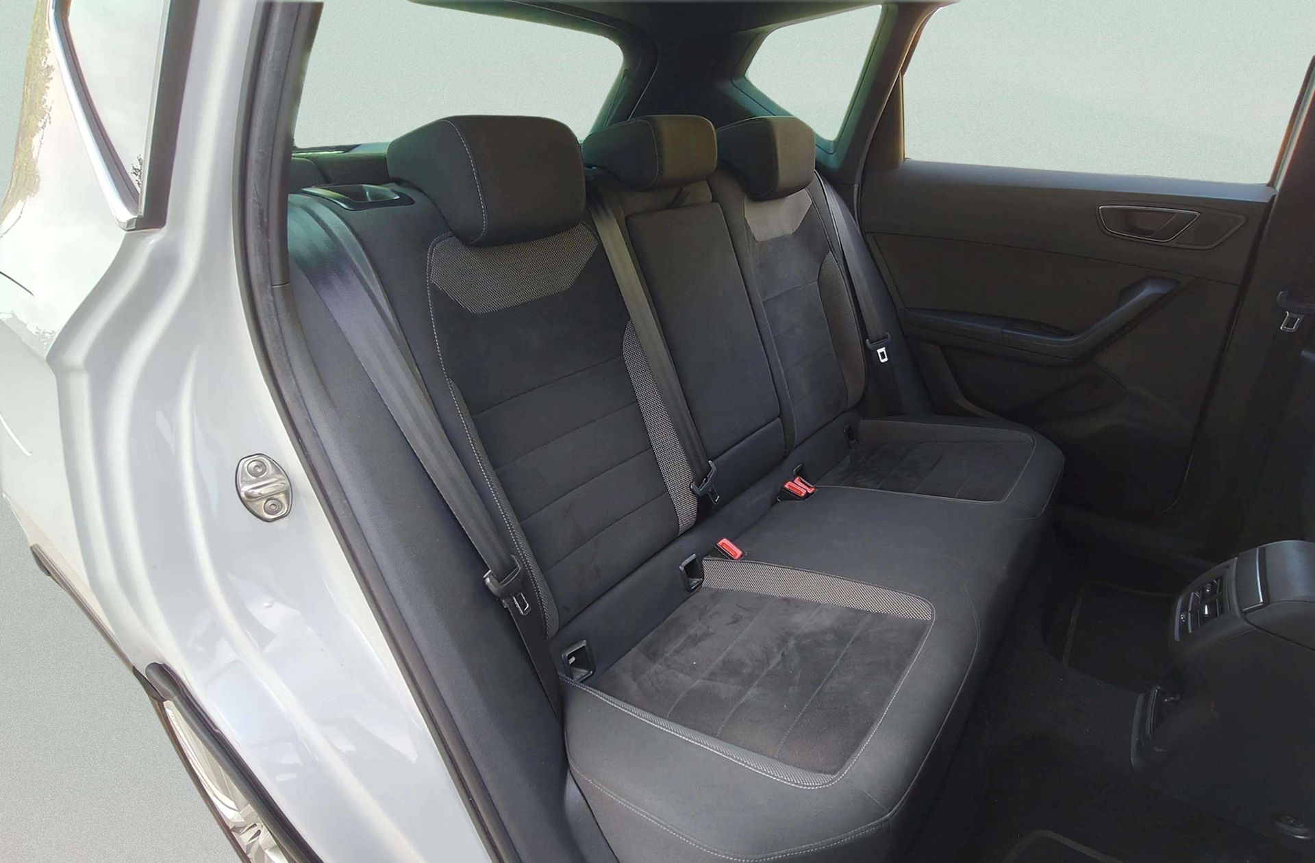 SEAT Ateca 2.0 TDI Xcellence Plus DSG - foto 17