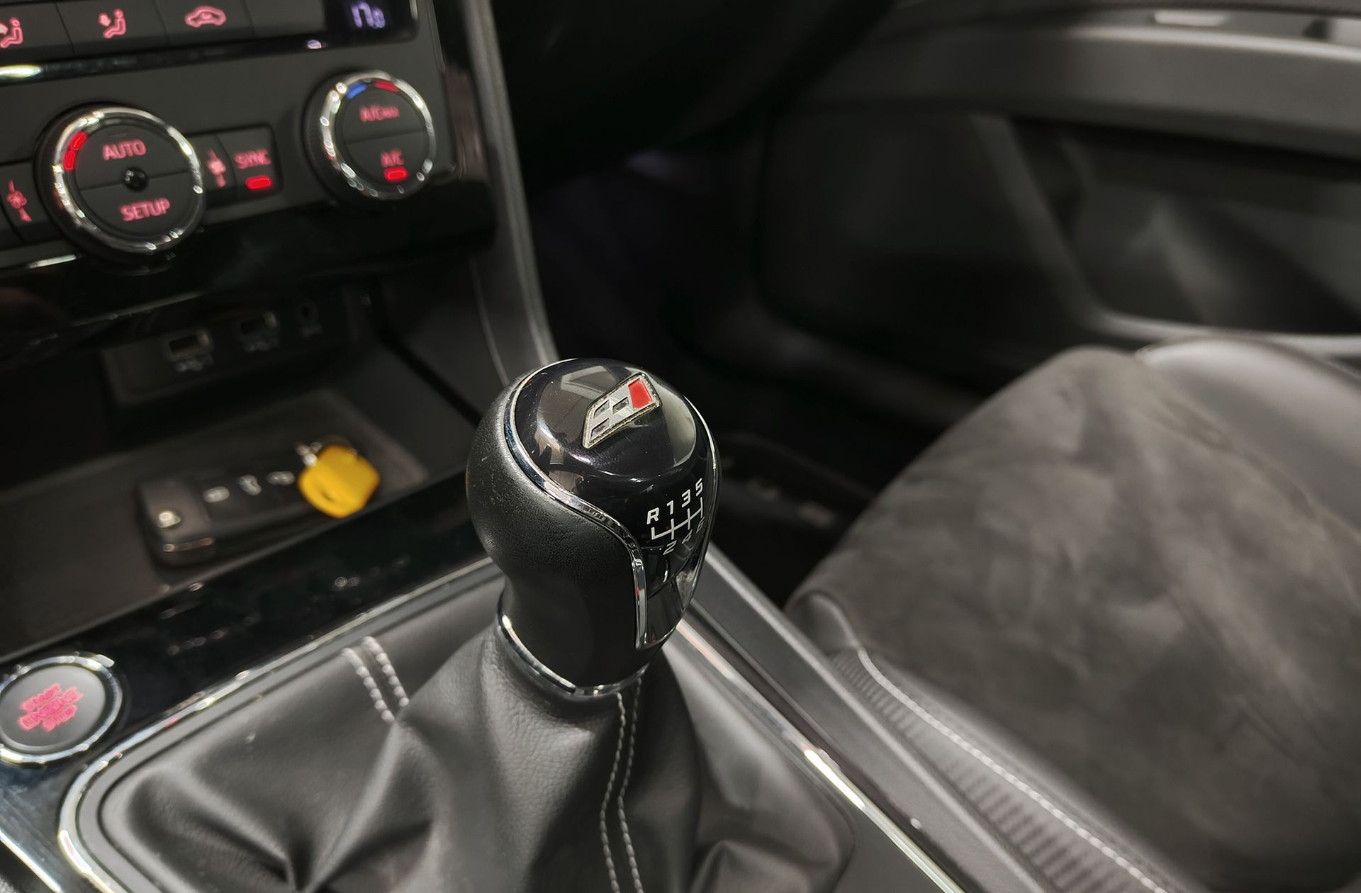 SEAT León ST 2.0 TSI Cupra - foto 6