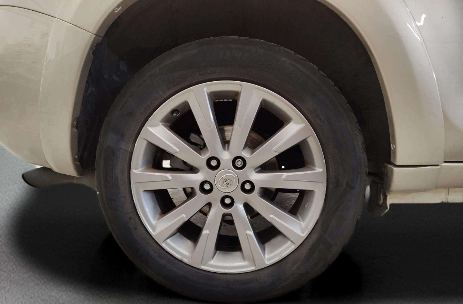 Toyota RAV4 2.2 D-4D Executive 4x4 - foto 39