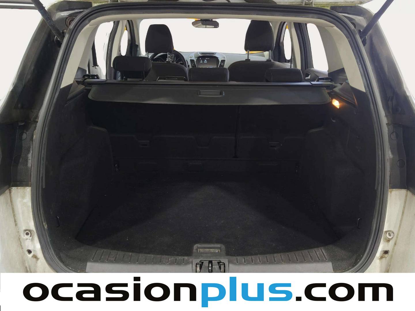 Fotos maletero Ford Kuga Ford Kuga 1.5 TDCI S&S Business 4x2 (120 CV)