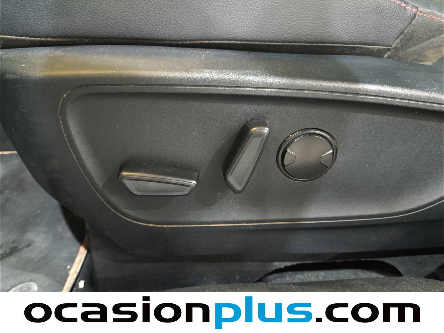 Paquetes del Ford Kuga Ford Kuga 2.5 Duratec FHEV ST-Line X 4x2 Auto (190 CV)