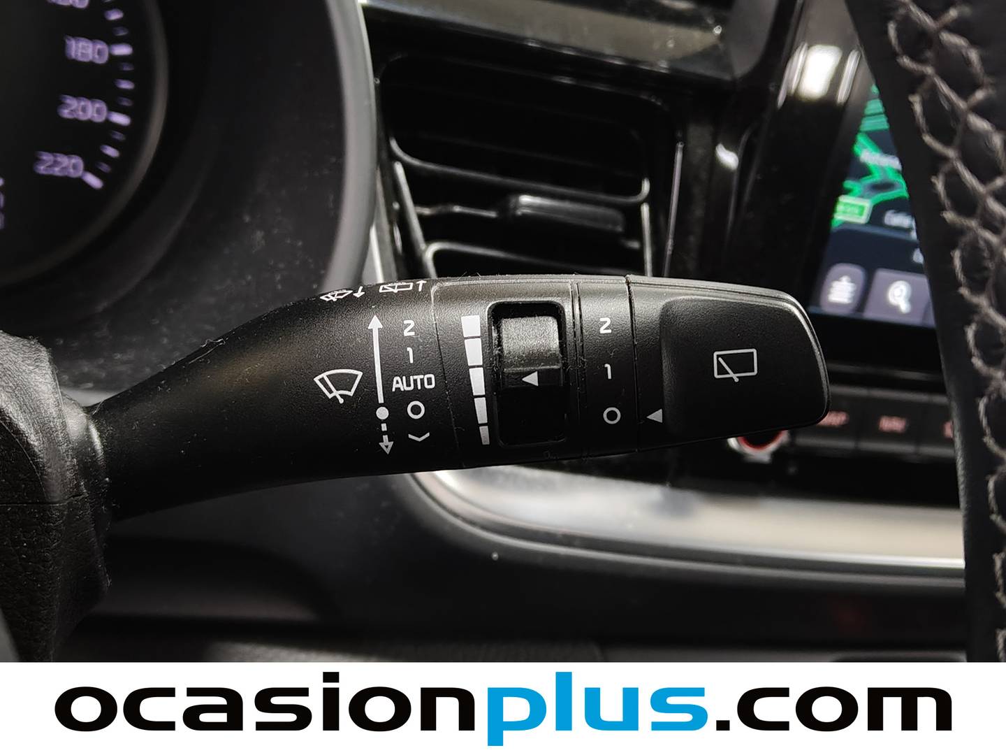 Foto KIA Stonic Kia Stonic 1.0 T-GDi MHEV Drive iMT (120 CV)