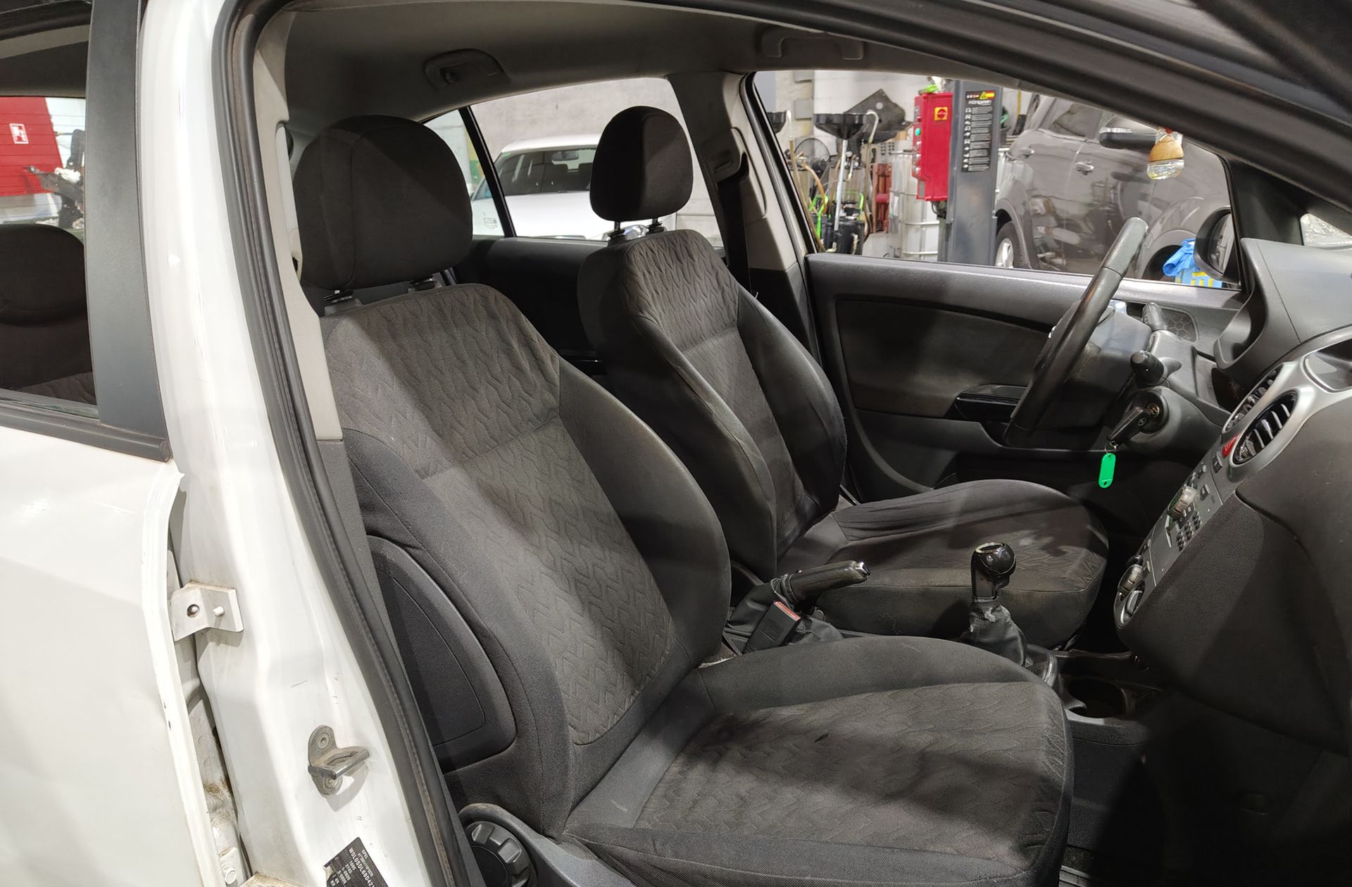 Opel Corsa 1.3 ecoFLEX Selective - foto 14