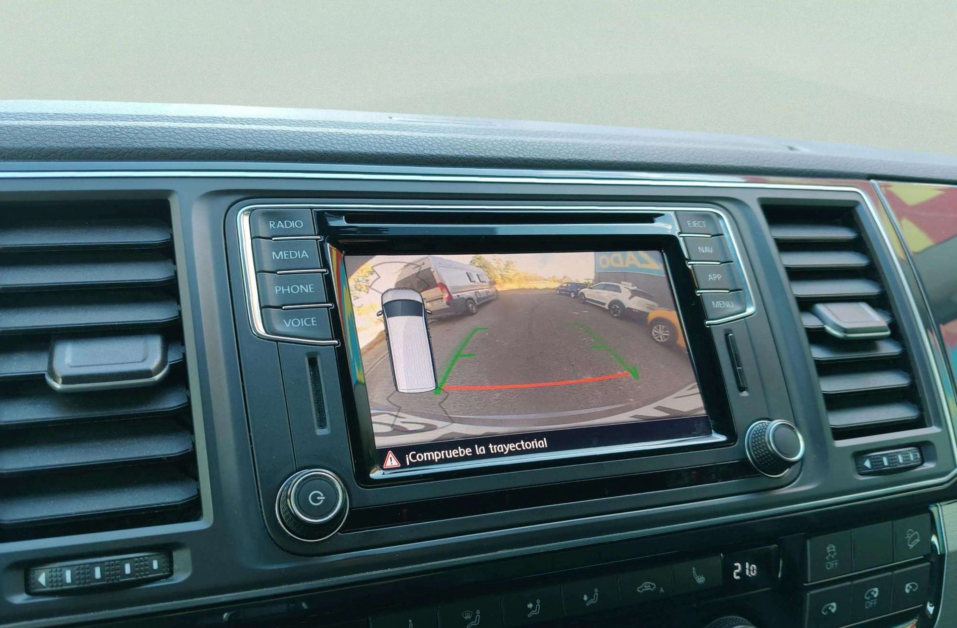 Volkswagen Multivan Premium Batalla Corta 2.0 TDI 4Motion BMT DSG 7 plazas - foto 11
