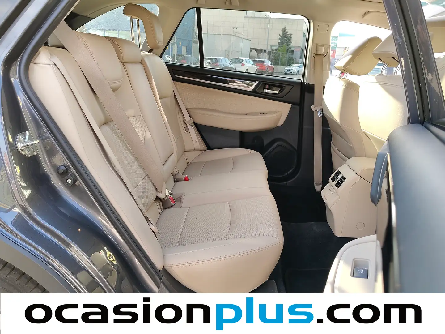 Foto Subaru Outback Subaru Outback 2.5 Executive Plus S CVT Lineartronic AWD (175 CV) Convertido a GLP