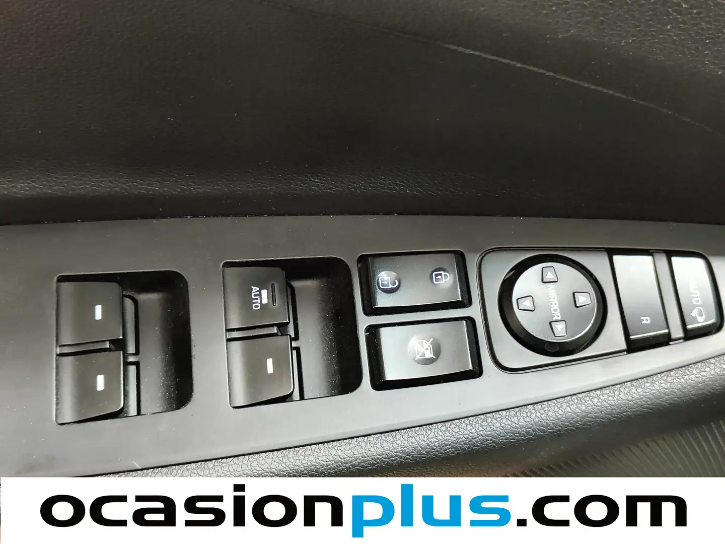 Foto Hyundai Tucson Hyundai Tucson 1.7 CRDi BD 25 Aniversario Sky 4x2 (115 CV)