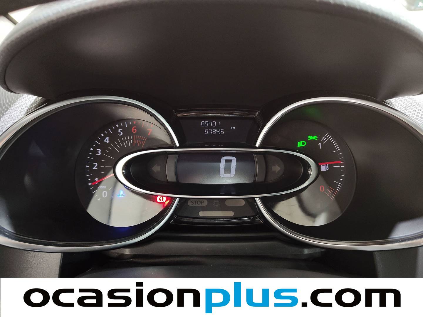 Foto Renault Clio Renault Clio Sport Tourer Zen TCe (90 CV)