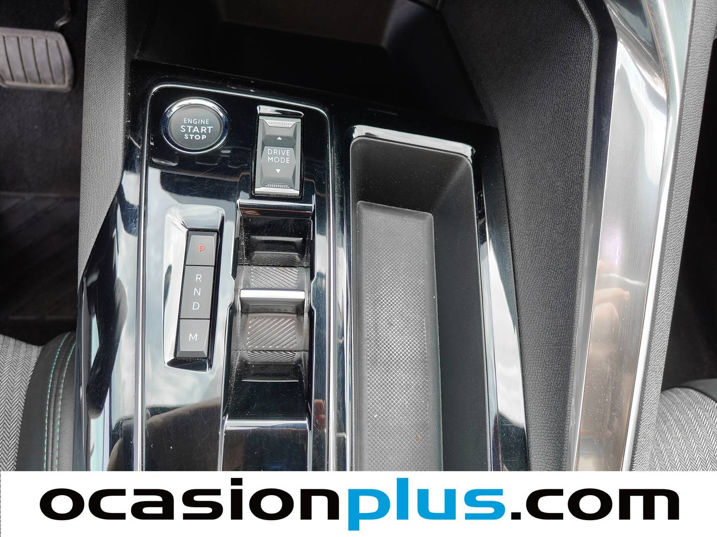 Foto Peugeot 5008 Peugeot 5008 PureTech 130 S&S Allure Pack EAT8 (130 CV) 7 Plazas