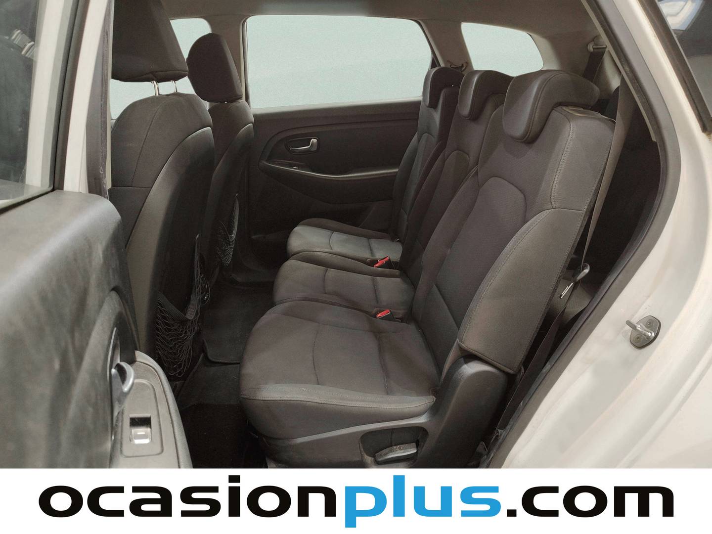 Foto asientos traseros KIA Carens KIA Carens 1.6 GDi Concept (135 CV) 7 Plazas