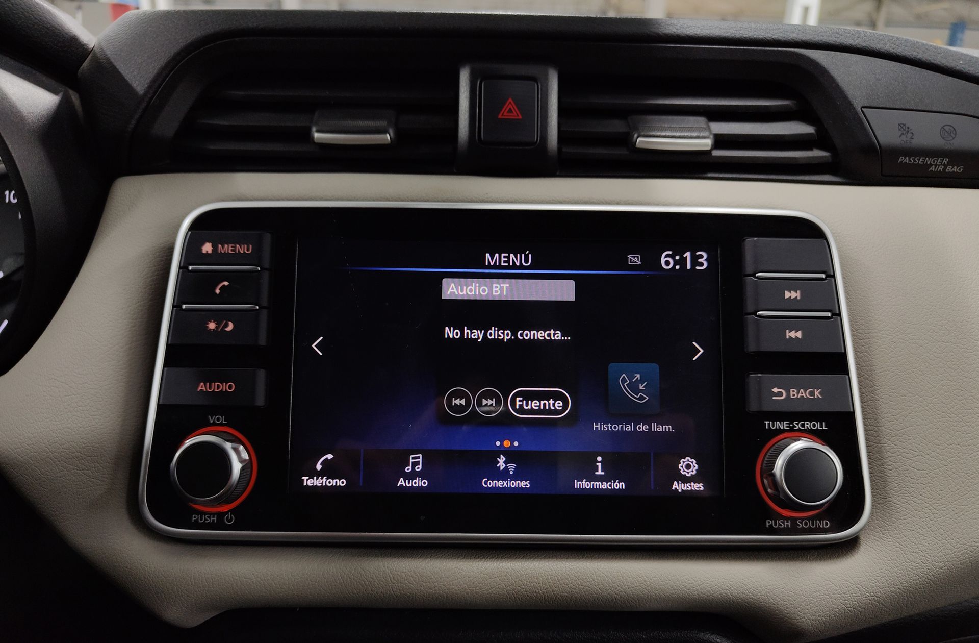 Nissan Micra IG-T 92 Acenta CVT - foto 26