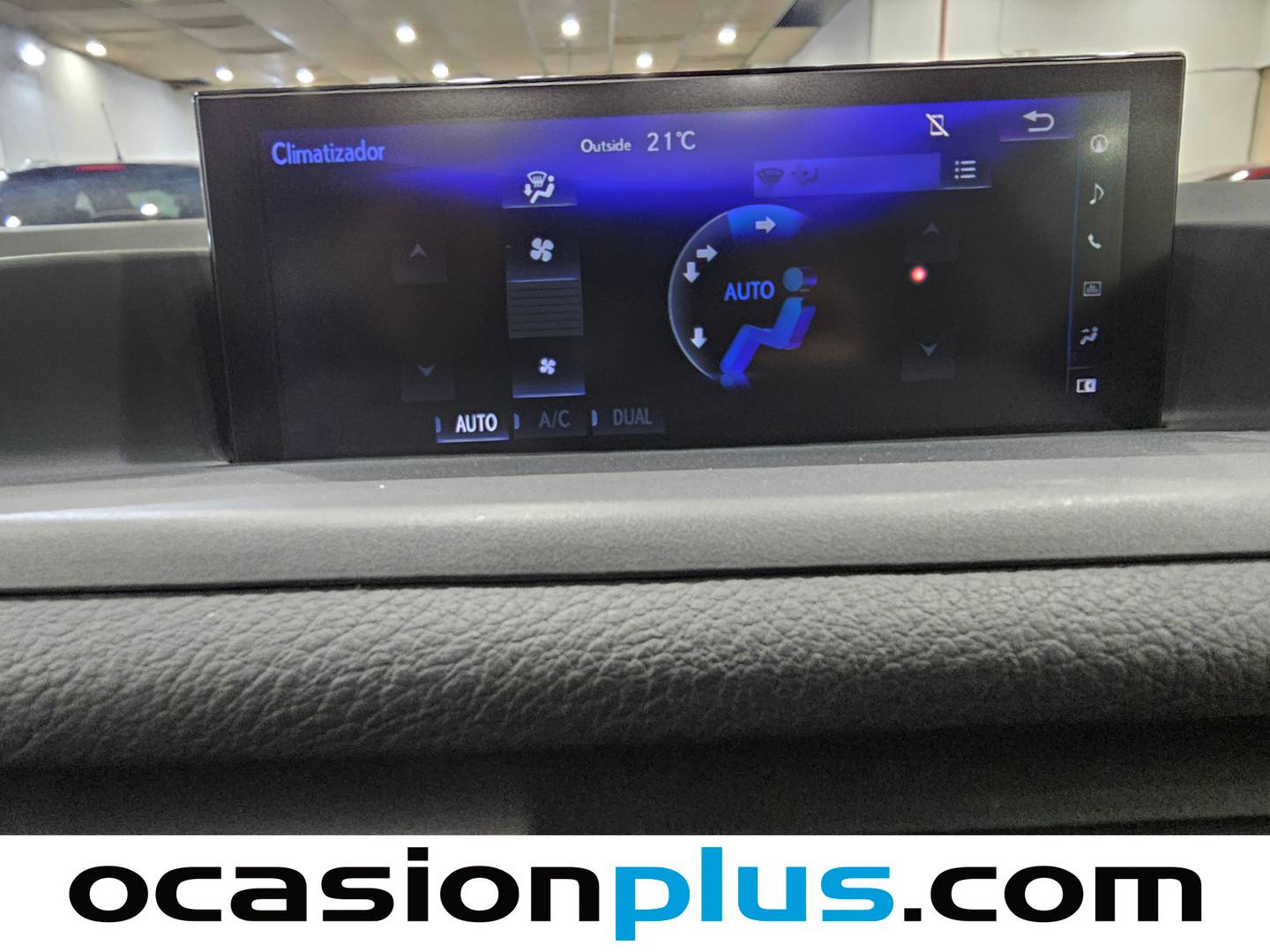 Lexus CT Lexus CT 200h Luxury (136 CV) de segunda mano