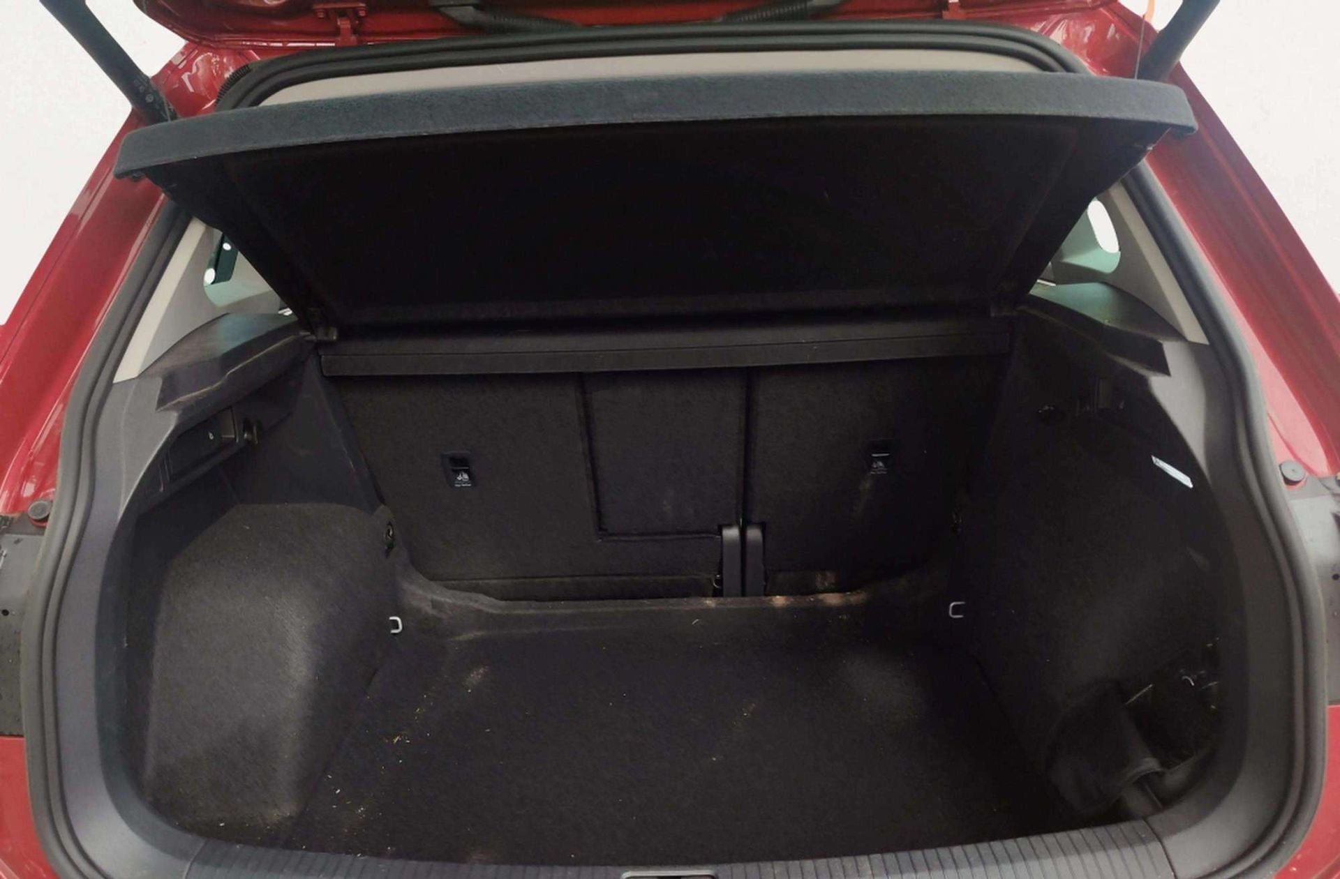 Volkswagen Tiguan Urban Sport 2.0 TDI DSG - foto 18