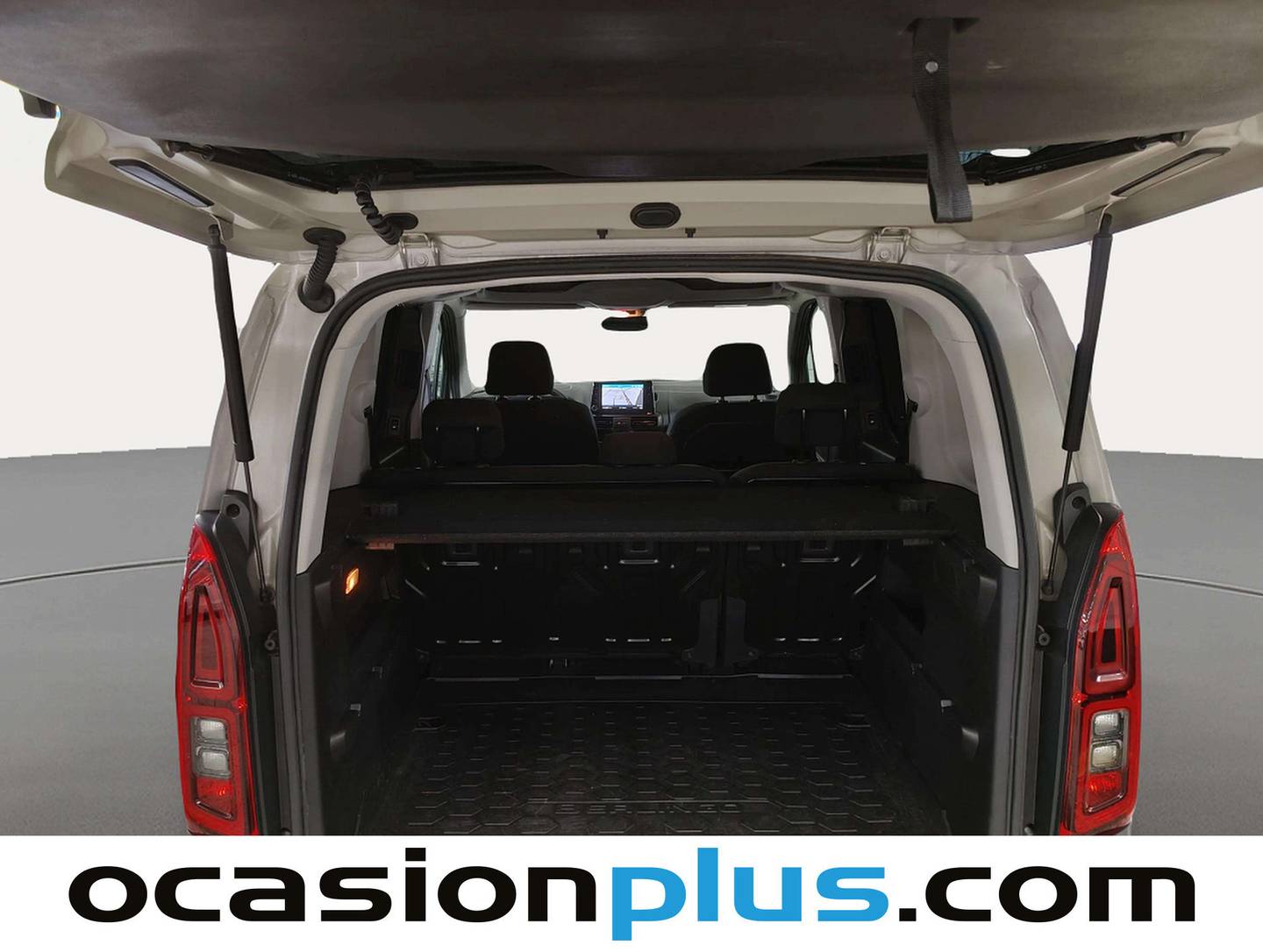 Fotos maletero Citroën Berlingo Citroën Berlingo BlueHDi 100 S&S Talla M Shine (102 CV)