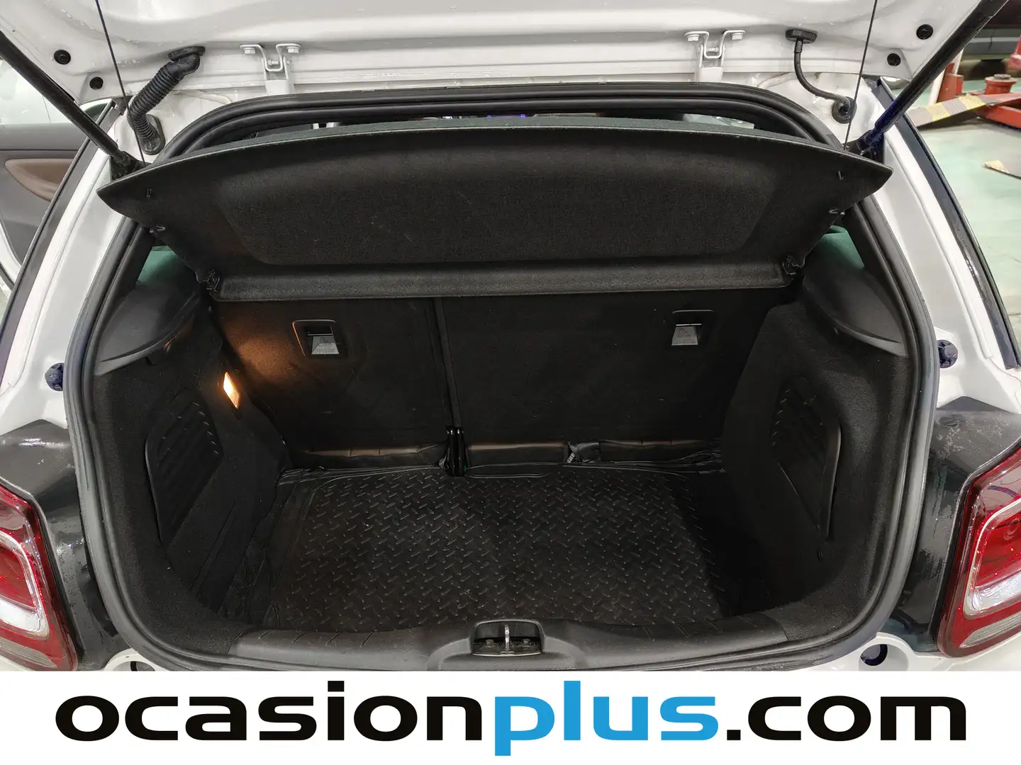 Foto DS DS 3 DS DS3 1.2 PureTech S&S Sport (130 CV)