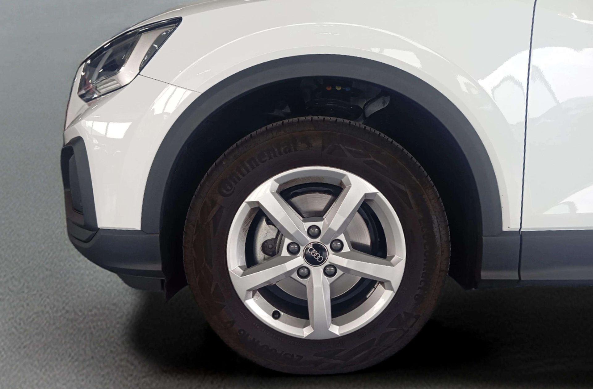 Audi Q2 Advanced 30 TFSI - foto 31