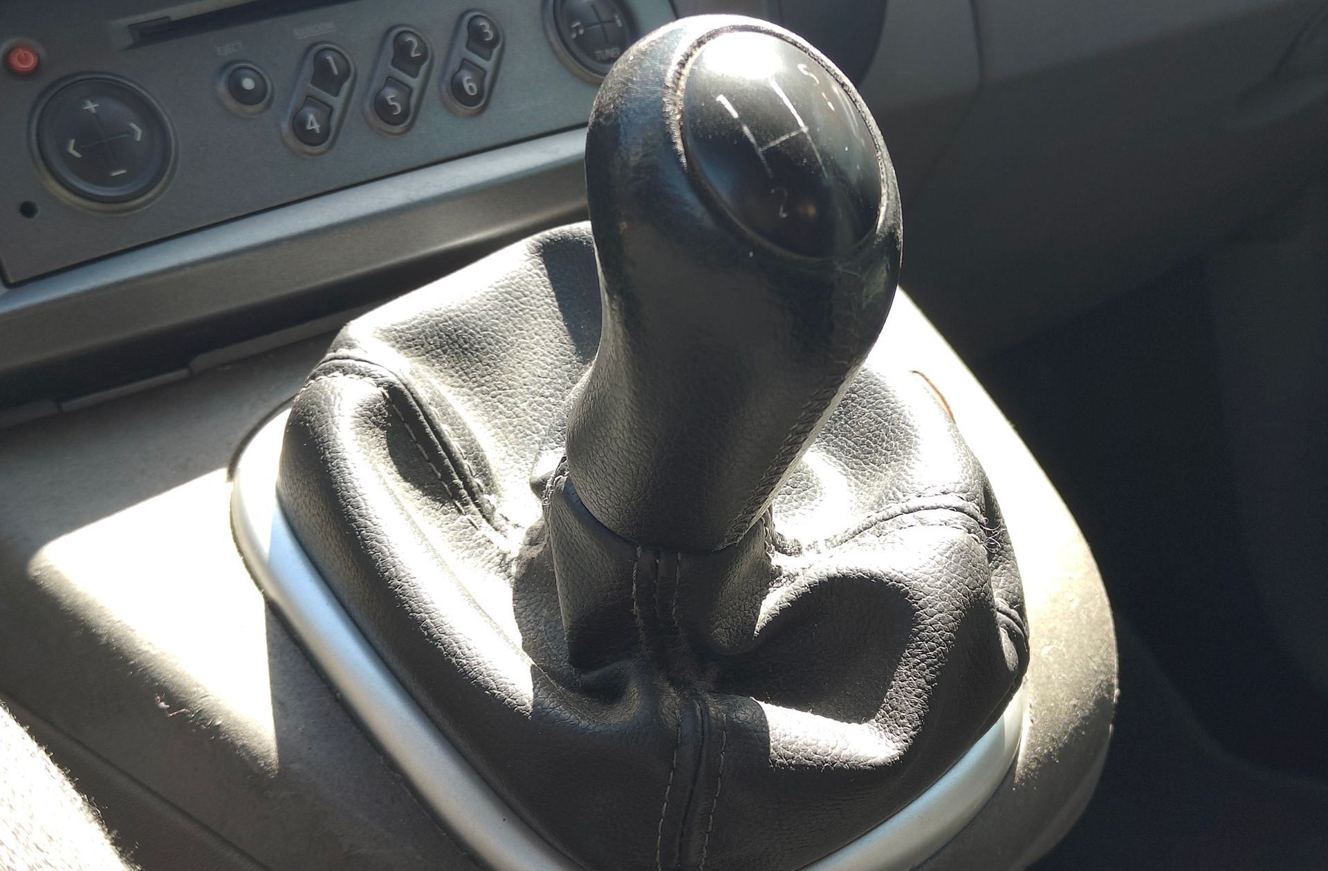 Renault Scénic 1.5 dCi Confort Dynamique - foto 5