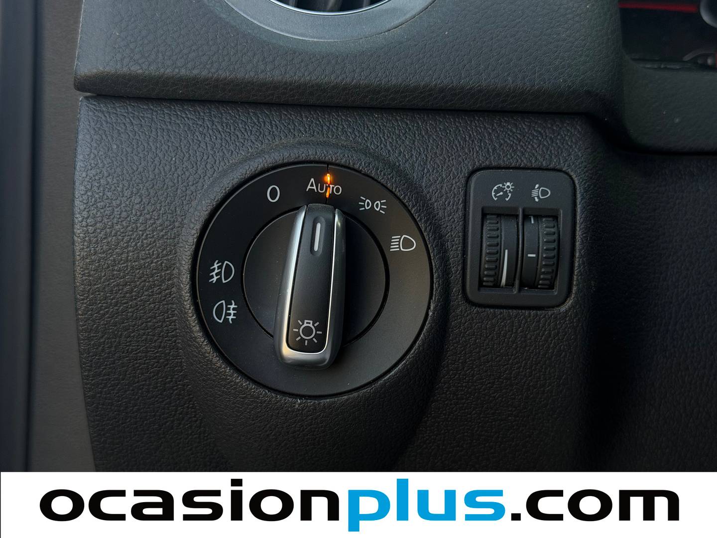 Equipamiento del Volkswagen Tiguan Volkswagen Tiguan 2.0 TDI Sport Style (110 CV)