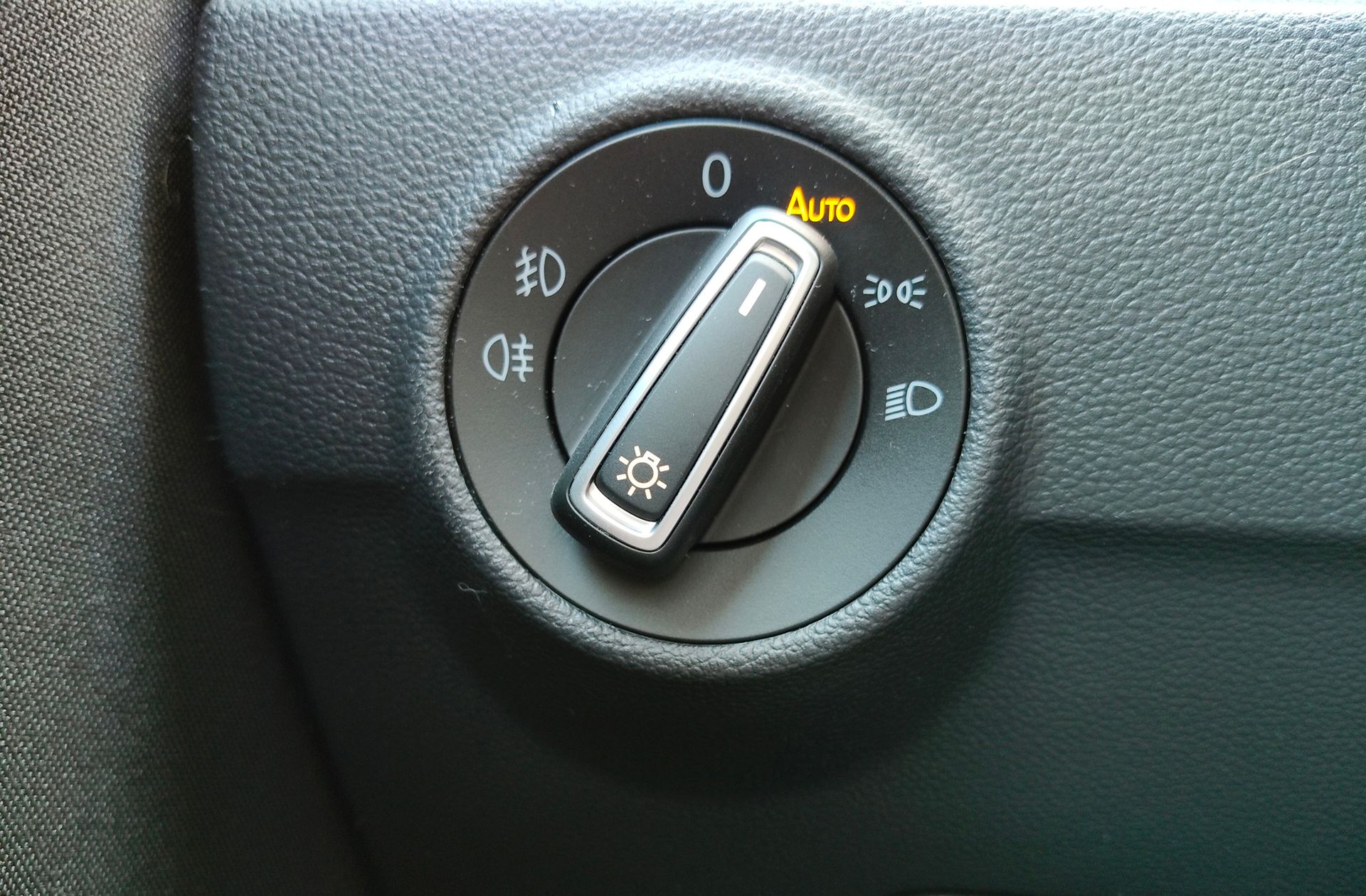 Volkswagen T-Roc Advance R-Line 1.0 TSI - foto 25