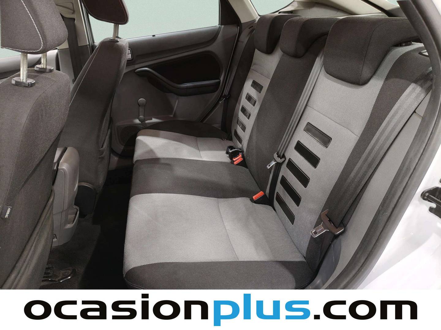 Foto asientos traseros Ford Focus Ford Focus 1.6 TDCI Trend (109 CV)