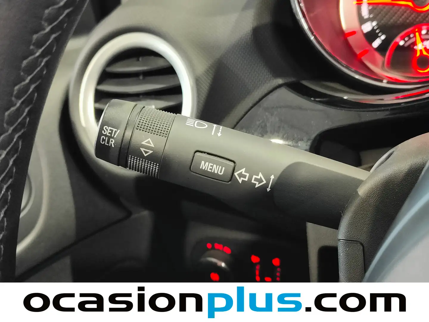 Foto Opel Adam Opel Adam 1.4 XEL Rocks (87 CV)