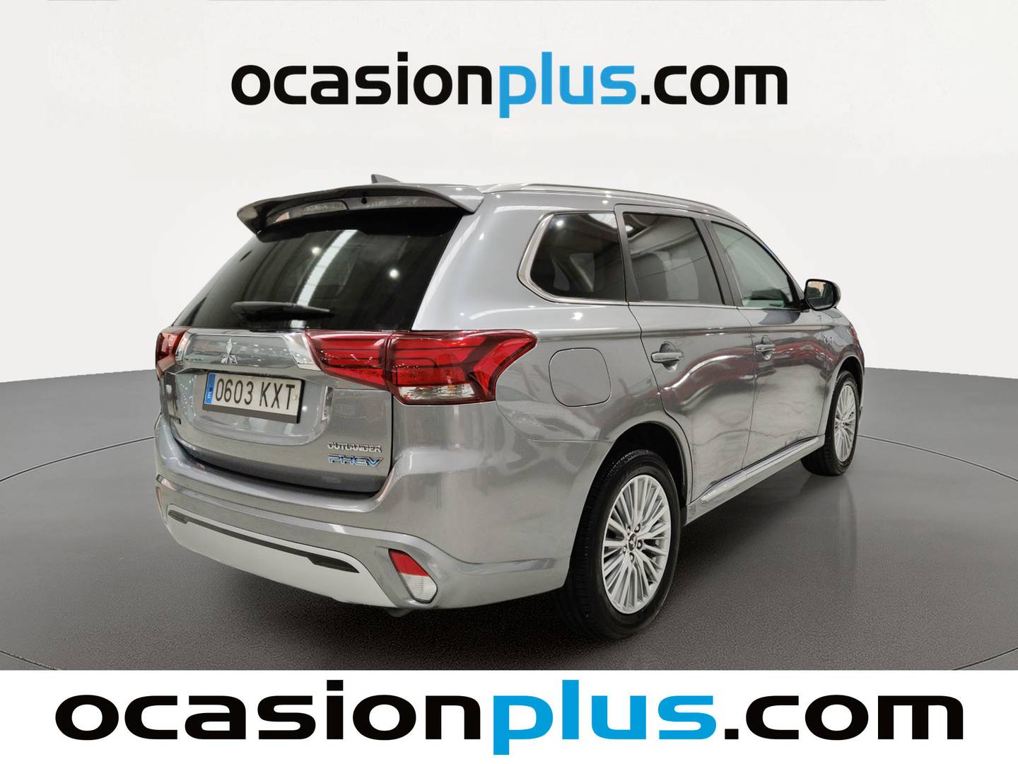 Foto trasera Mitsubishi Outlander Mitsubishi Outlander 2.4 PHEV Motion 4WD Auto (224 CV) derecha