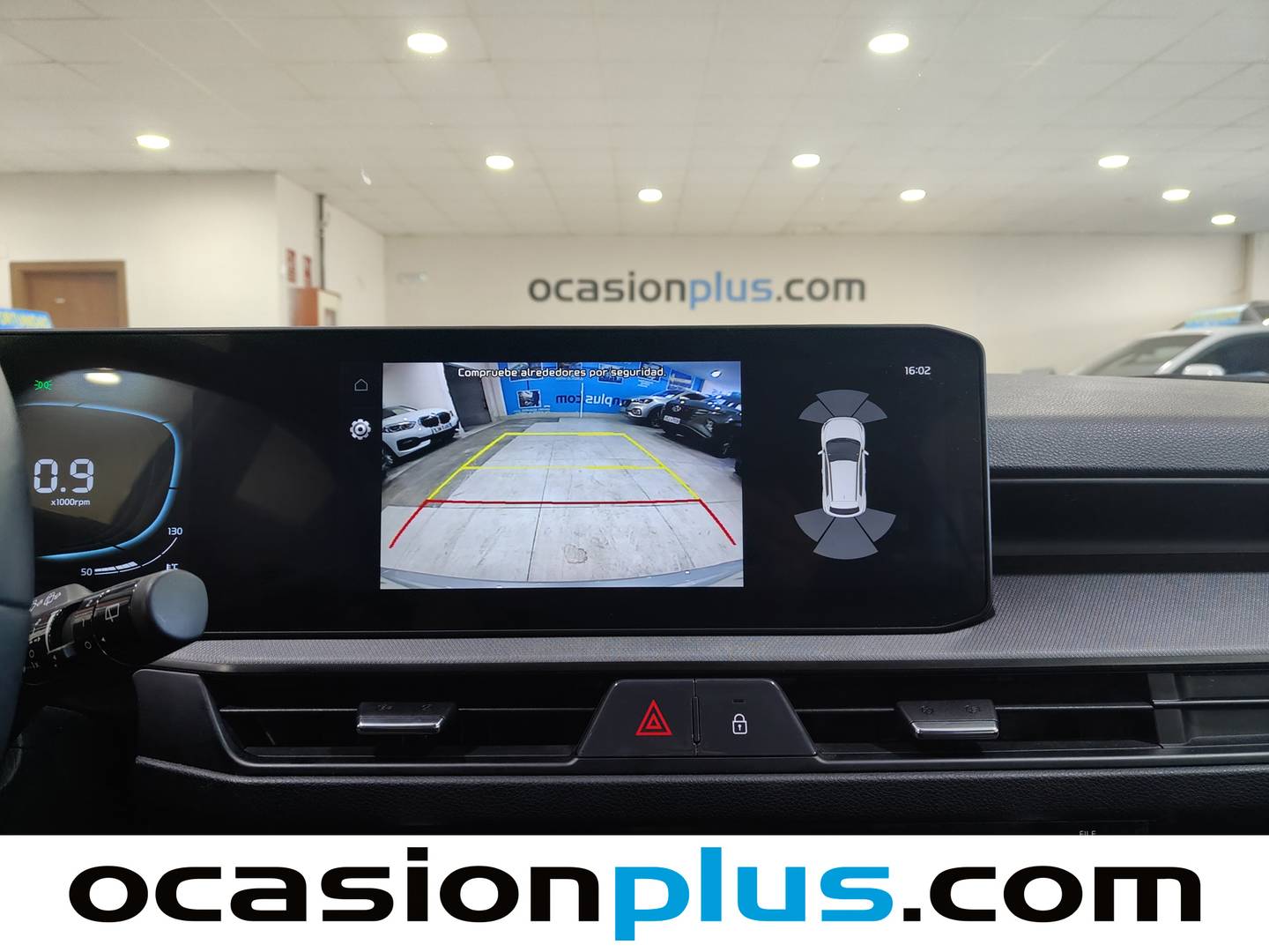 Extras y acabados del KIA Stonic KIA Stonic 1.0 T-GDi MHEV Concept (115 CV)