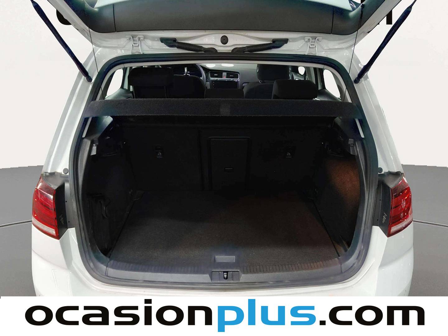 Fotos maletero Volkswagen Golf Volkswagen e-Golf e-Golf ePower (136 CV)