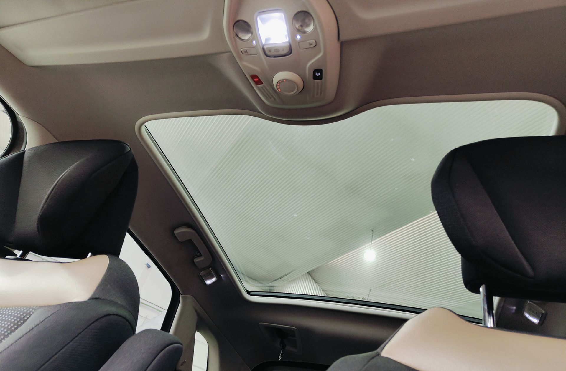 Citroën C4 Picasso THP 165 Exclusive - foto 7