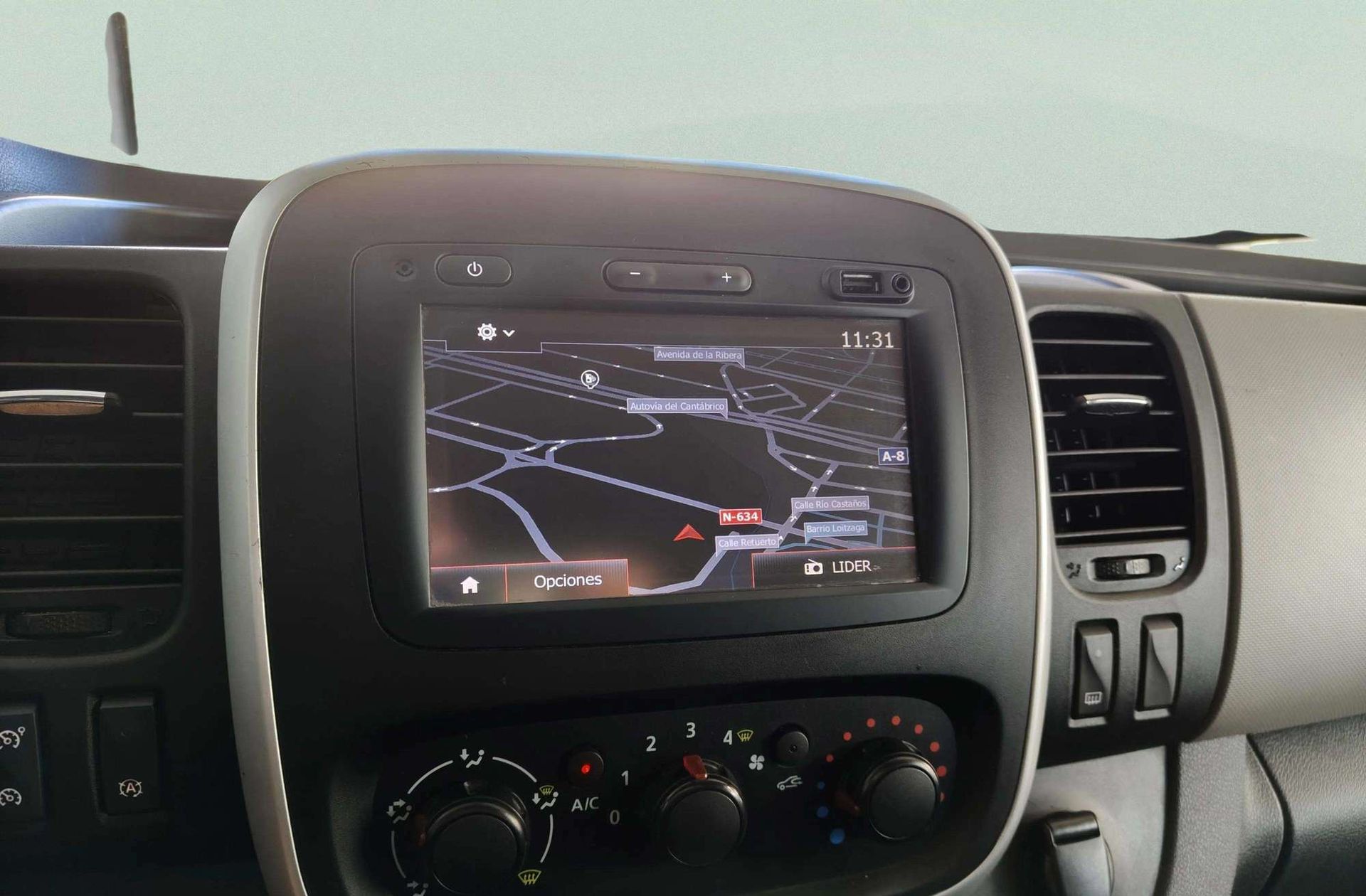 Renault Trafic Combi Mixto Energy dCi 5 plazas - foto 7