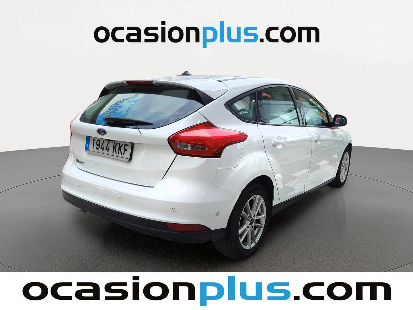 Foto delantera Ford Focus Ford Focus 1.5 TDCi Business  (120 CV) derecha