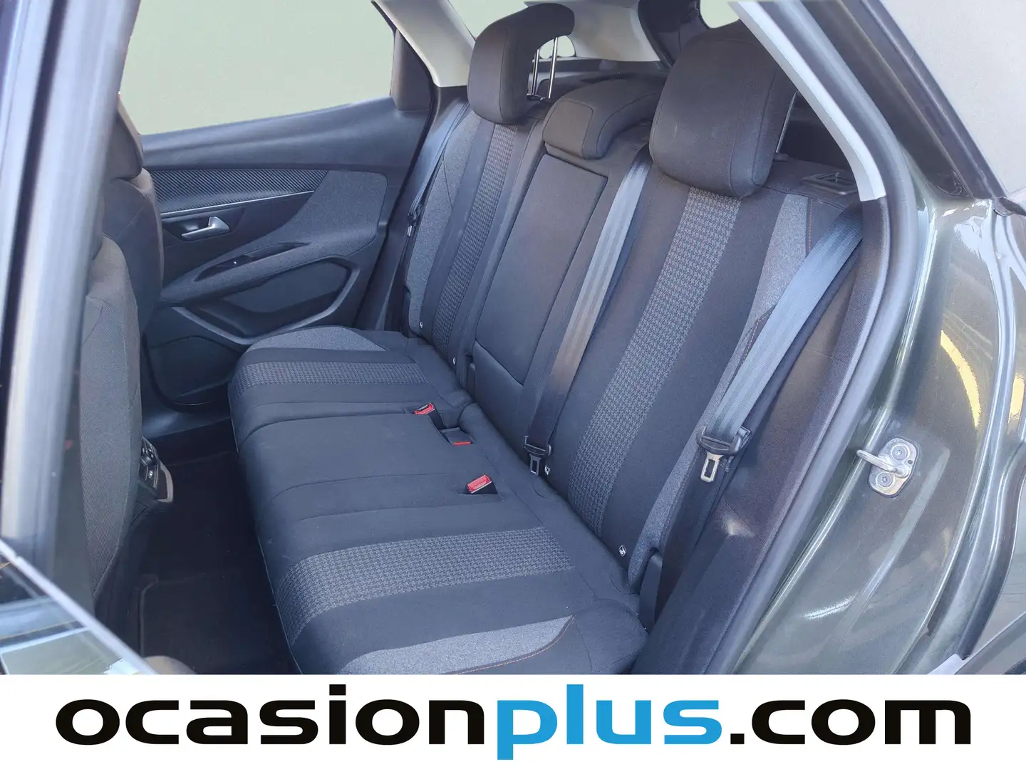 Foto Peugeot 3008 Peugeot 3008 PureTech 130 S&S Style (130 CV)