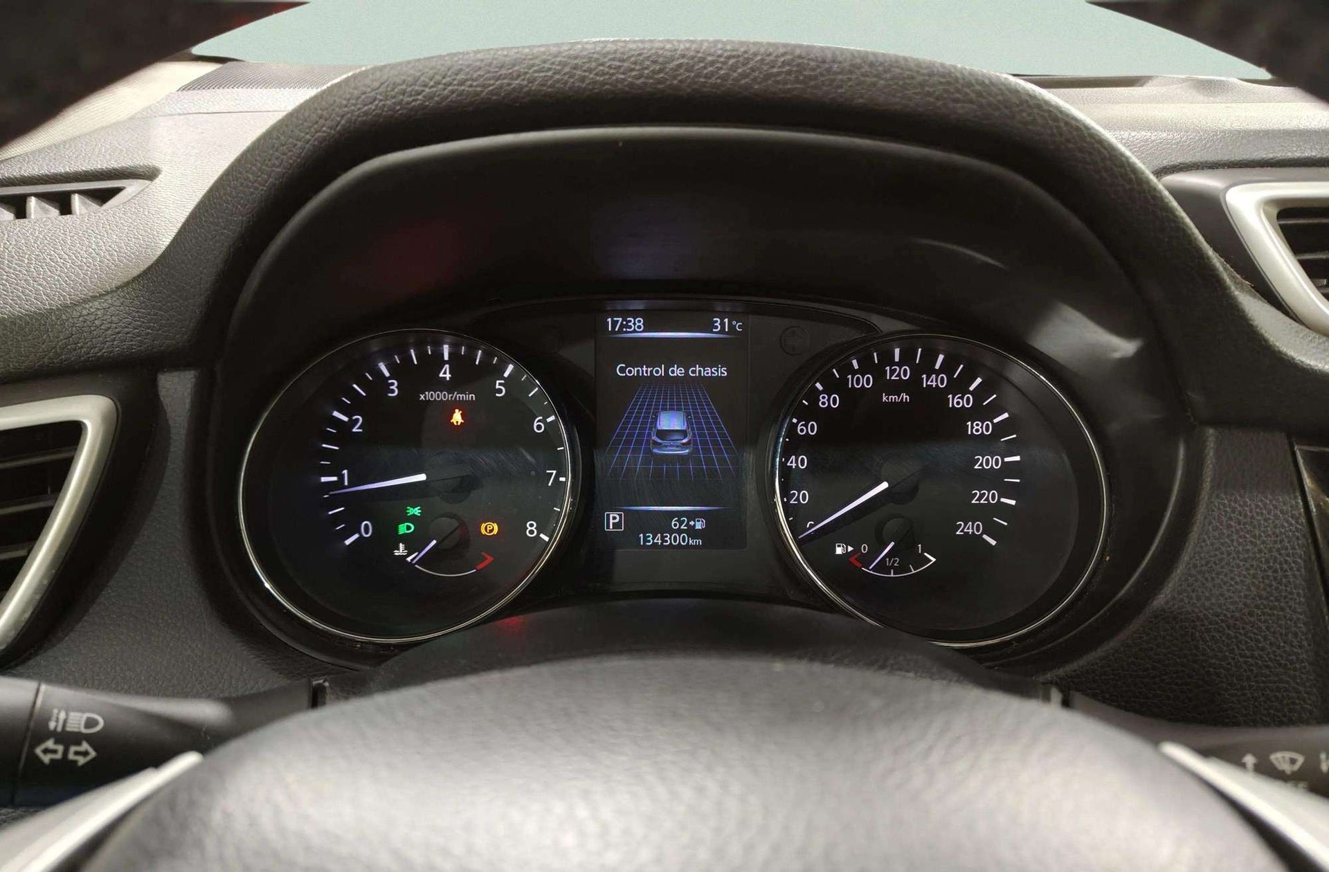 Nissan Qashqai DIG-T 115 Acenta 4x2 XTronic - foto 18