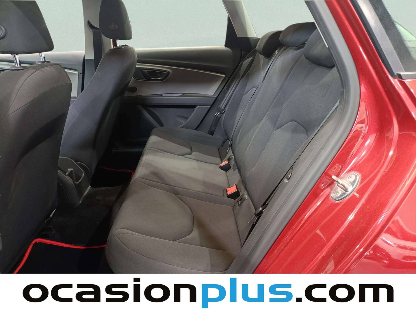 Foto asientos traseros Seat León Seat León ST 1.6 TDI S&S Reference (115 CV)