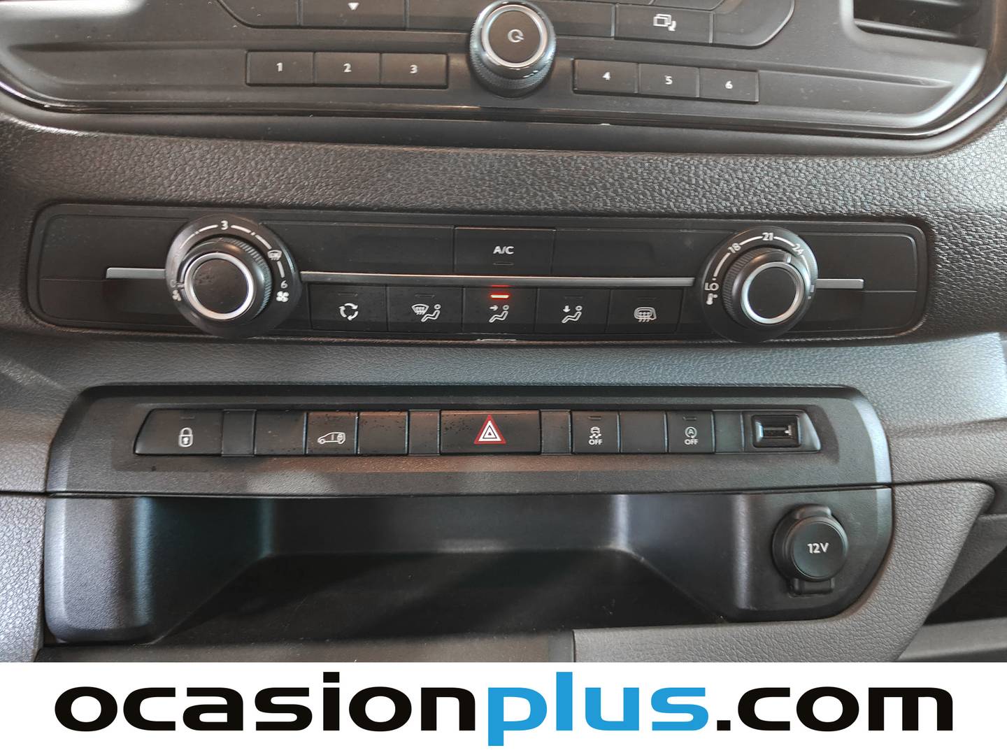Extras y acabados del Peugeot Expert Peugeot Expert Furgon BlueHDi 120 S&S Pro Standard (120 CV)