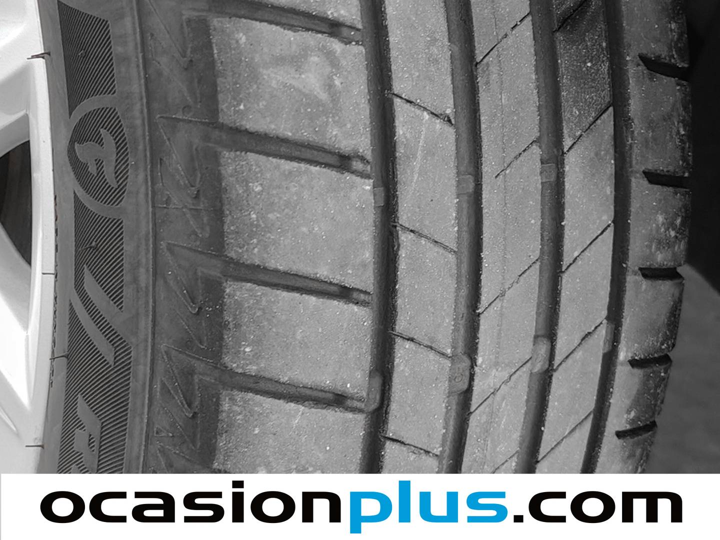 Foto Seat Arona SEAT Arona 1.5 TSI S&S FR XL DSG (150 CV)