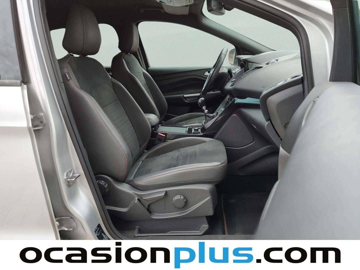Ford Kuga Ford Kuga 1.5 EcoBoost S&S ST-Line 4x2 (120 CV) de segunda mano