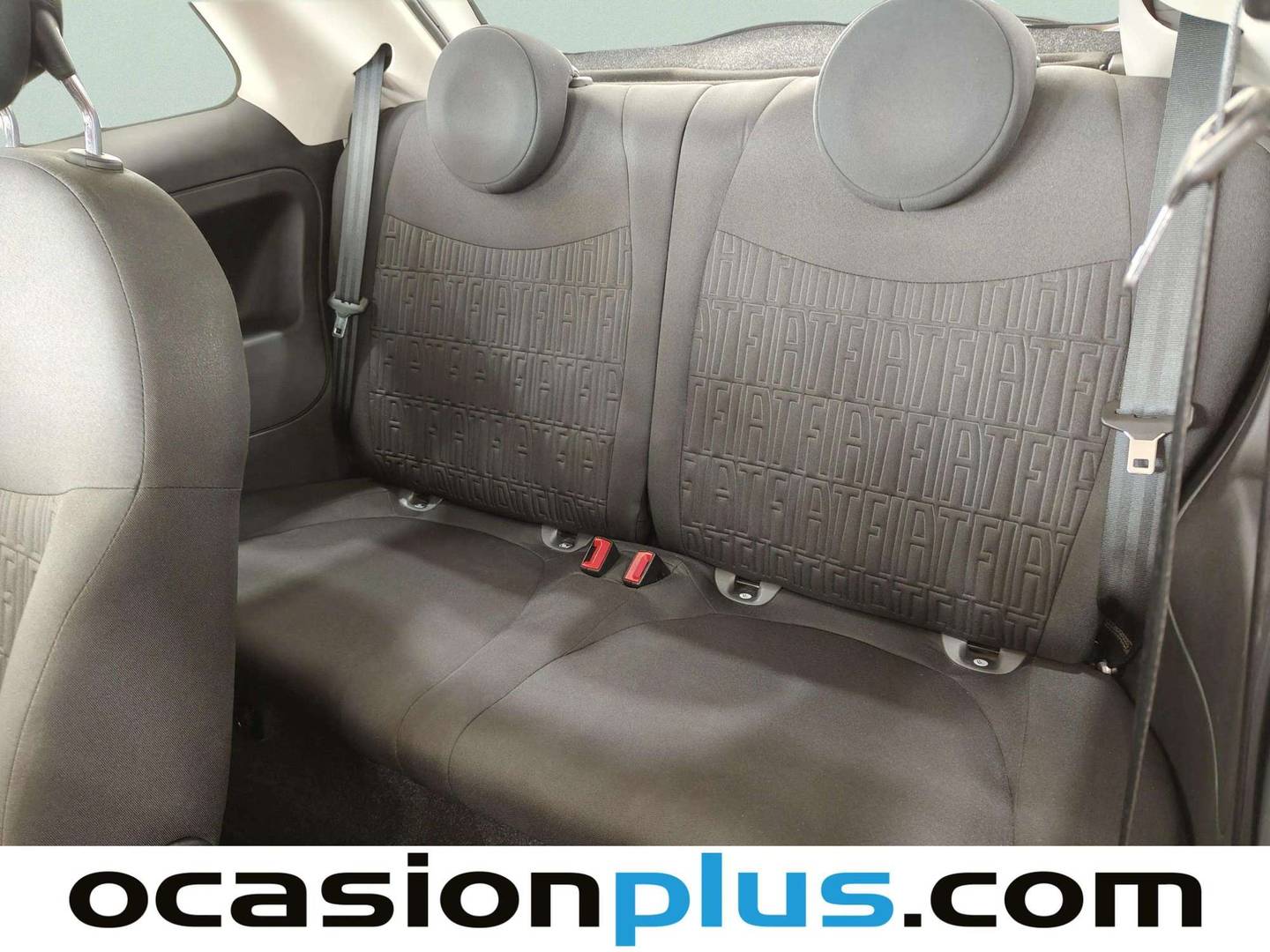 Foto asientos traseros Fiat 500 Fiat 500 1.0 Hybrid Dolcevita (70 CV)