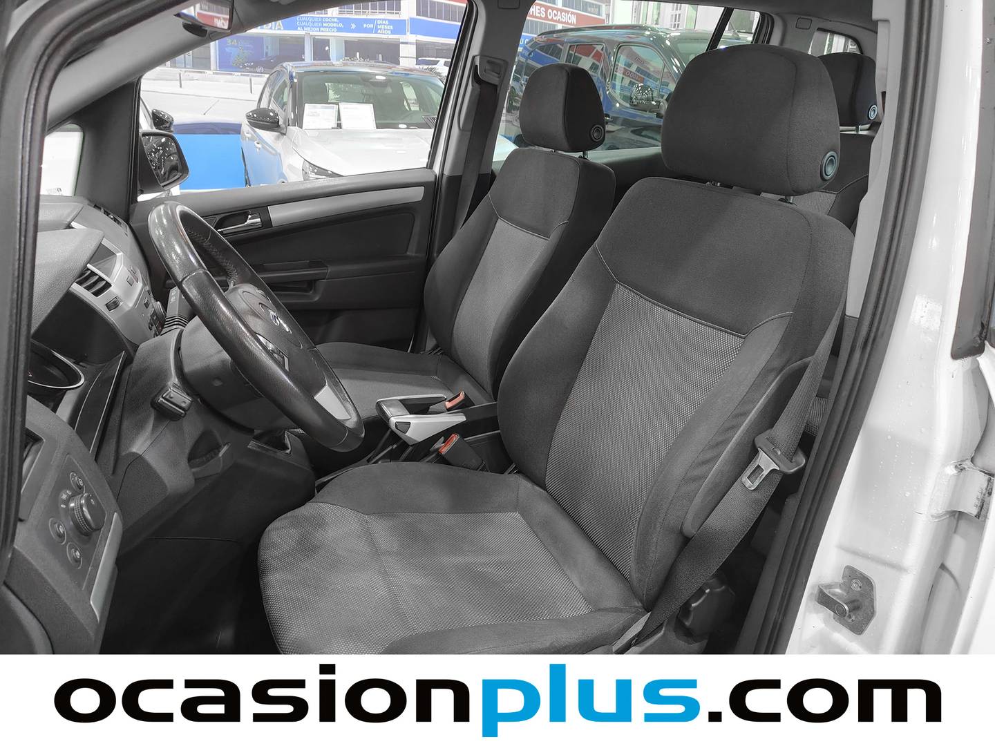 Foto asientos traseros Opel Zafira Opel Zafira 1.7 CDTi Energy (110 CV)