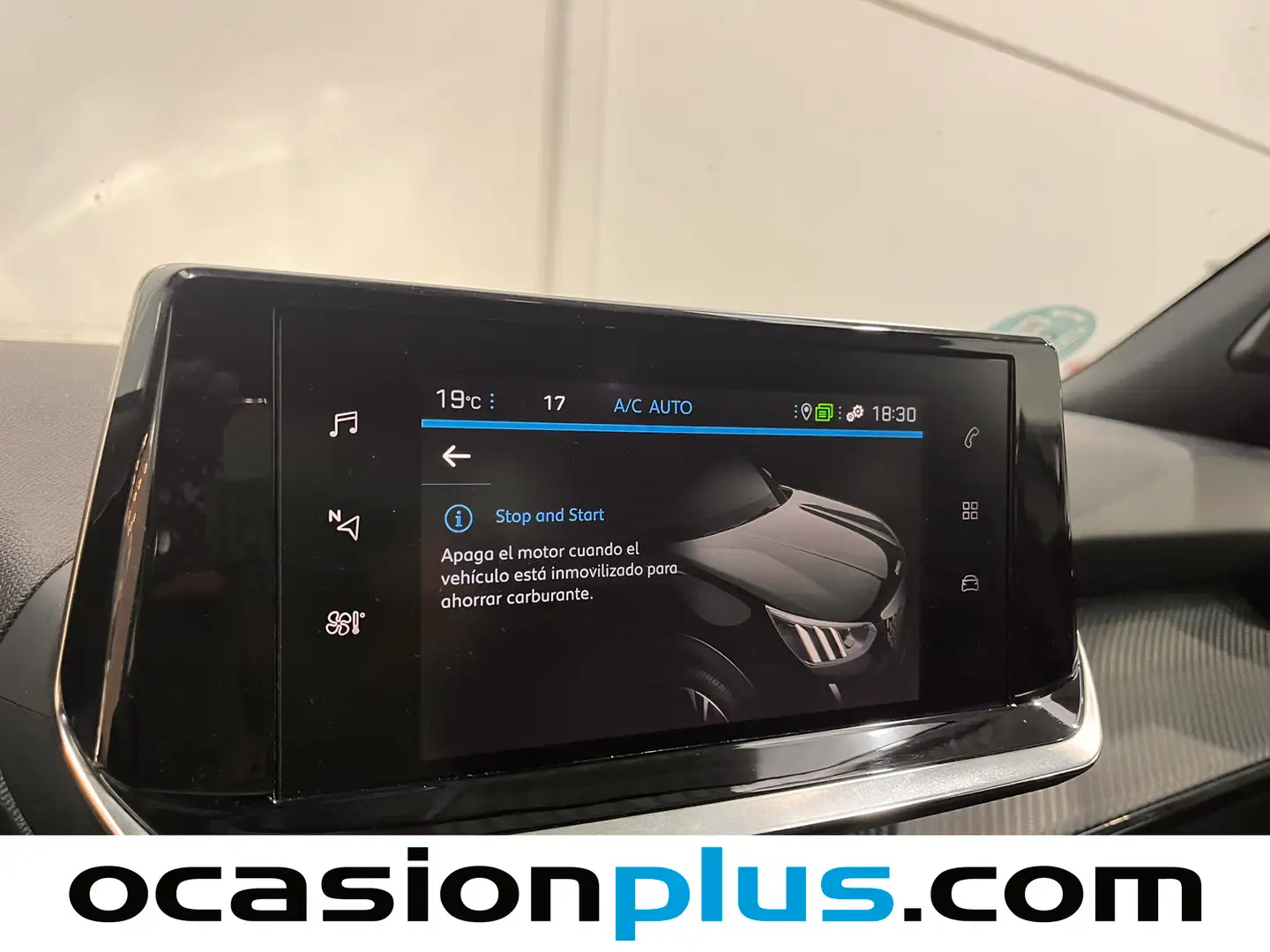 Foto Peugeot 2008 Peugeot 2008 PureTech 100 S&S Allure (100 CV)