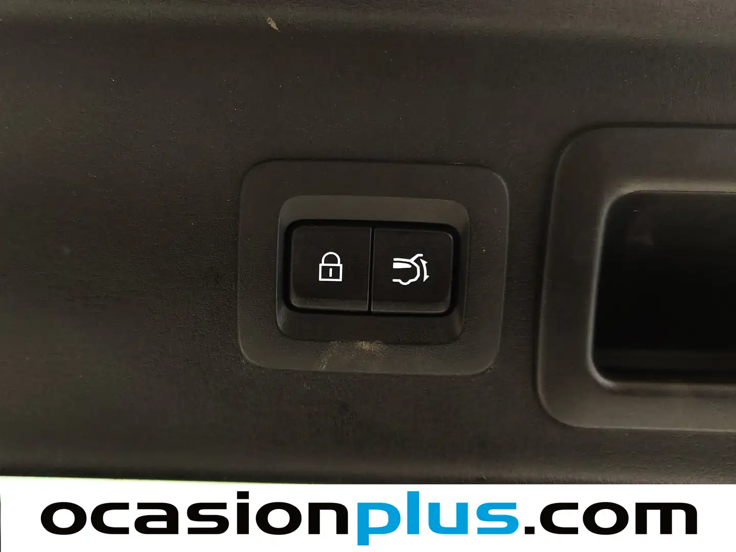 Foto Mazda CX-30 Mazda CX-30 2.0 Skyactiv-X Zenith Black Safety AWD AT (180 CV)