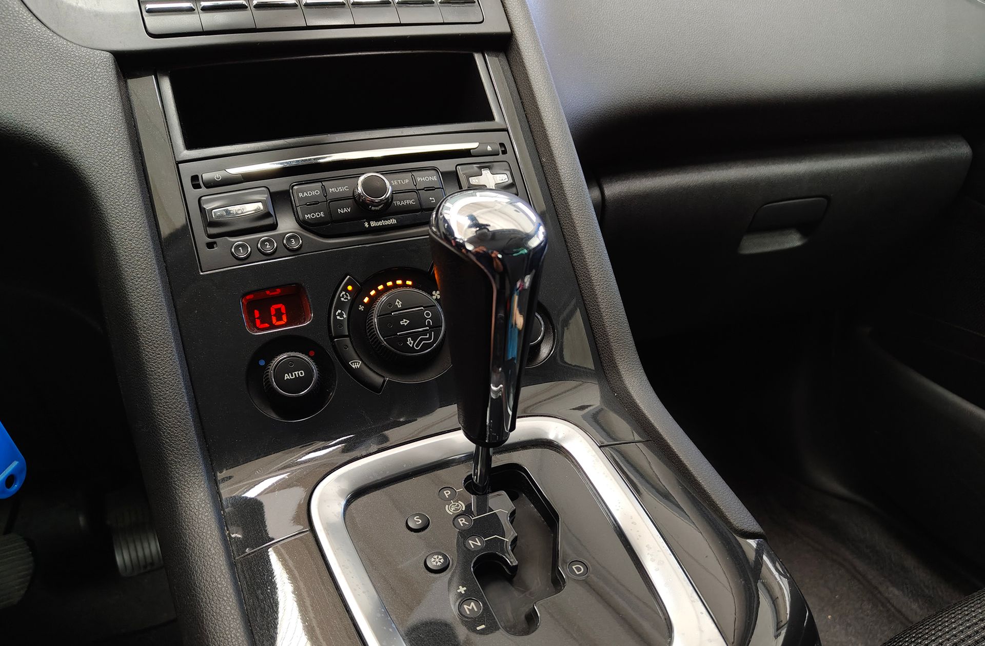 Peugeot 5008 1.6 BlueHDi Allure EAT6 7 plazas - foto 5