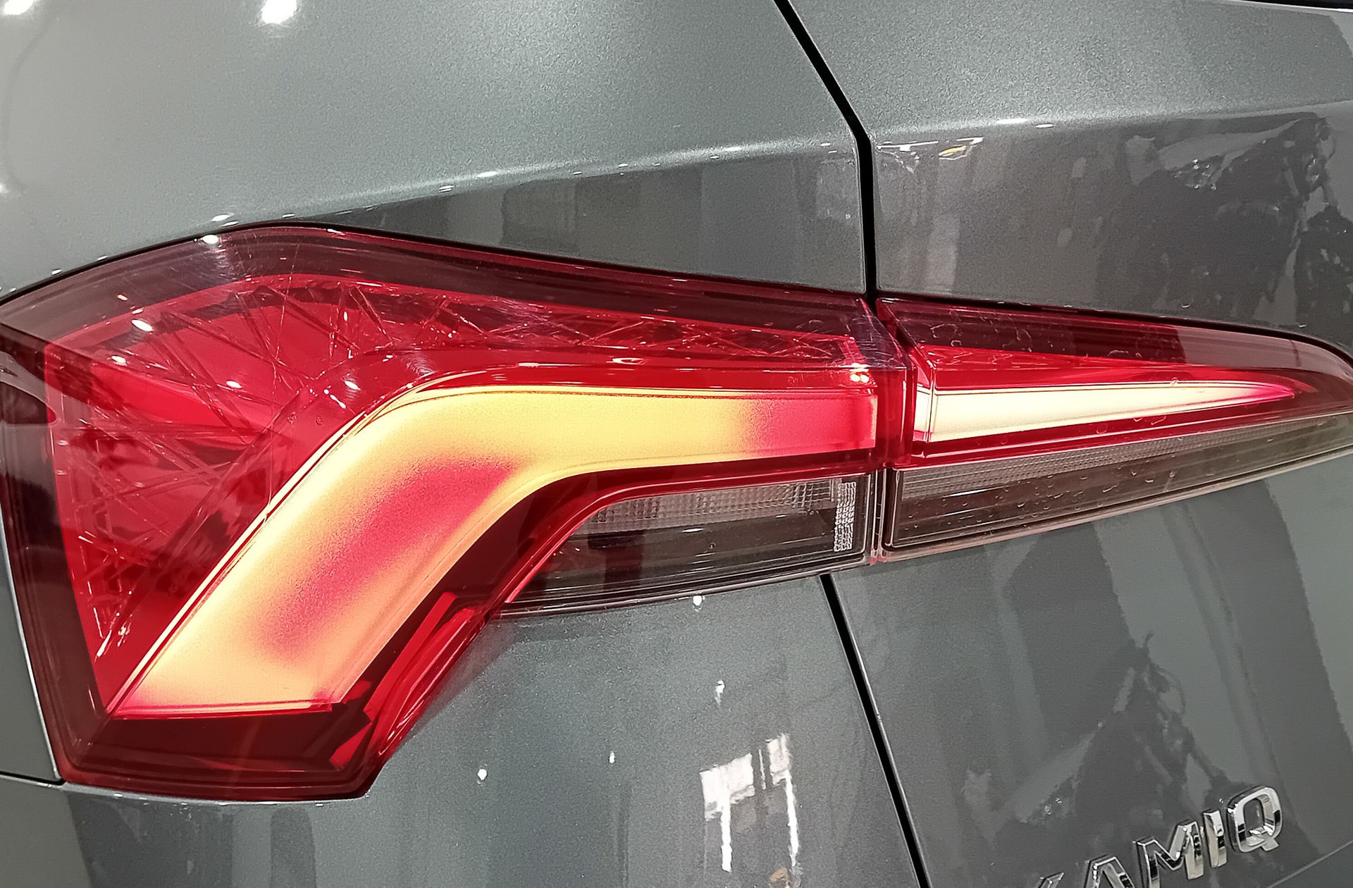 Škoda Kamiq 1.0 TSI Scout - foto 16