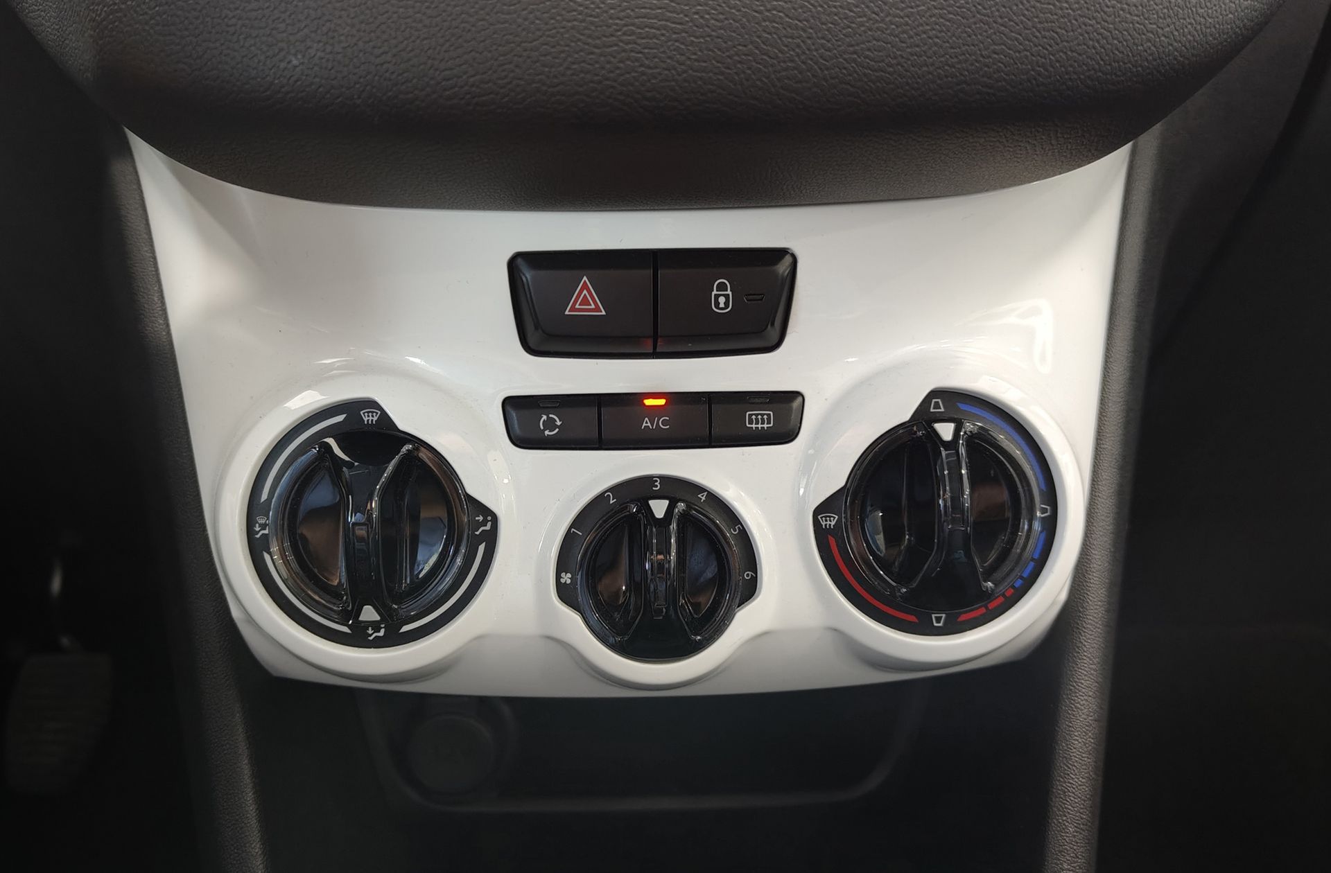 Peugeot 208 1.0 PureTech Like - foto 20