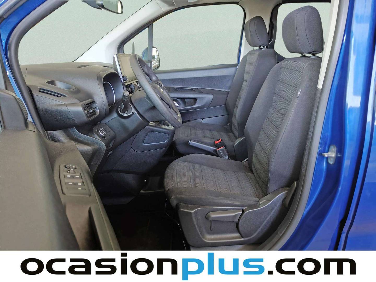 Foto asientos delanteros Opel Combo Life Opel Combo Life 1.5 TD S&S Selective XL (102 CV) 7 Plazas