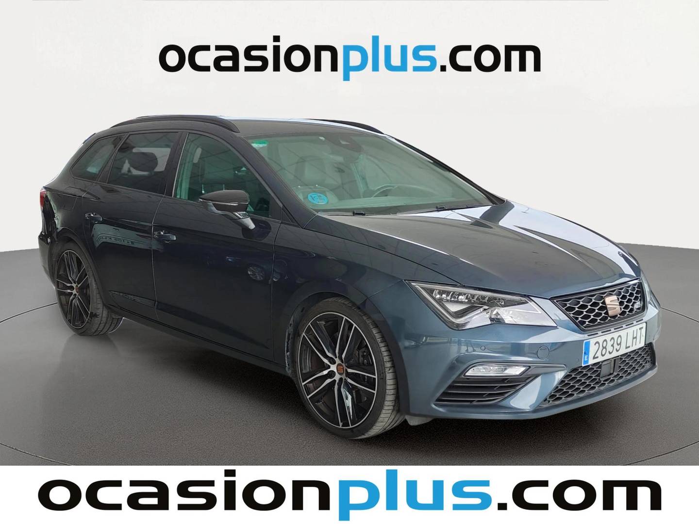 Foto delantera Seat León ST Seat León ST 2.0 TSI S&S Cupra DSG (290 CV) derecha