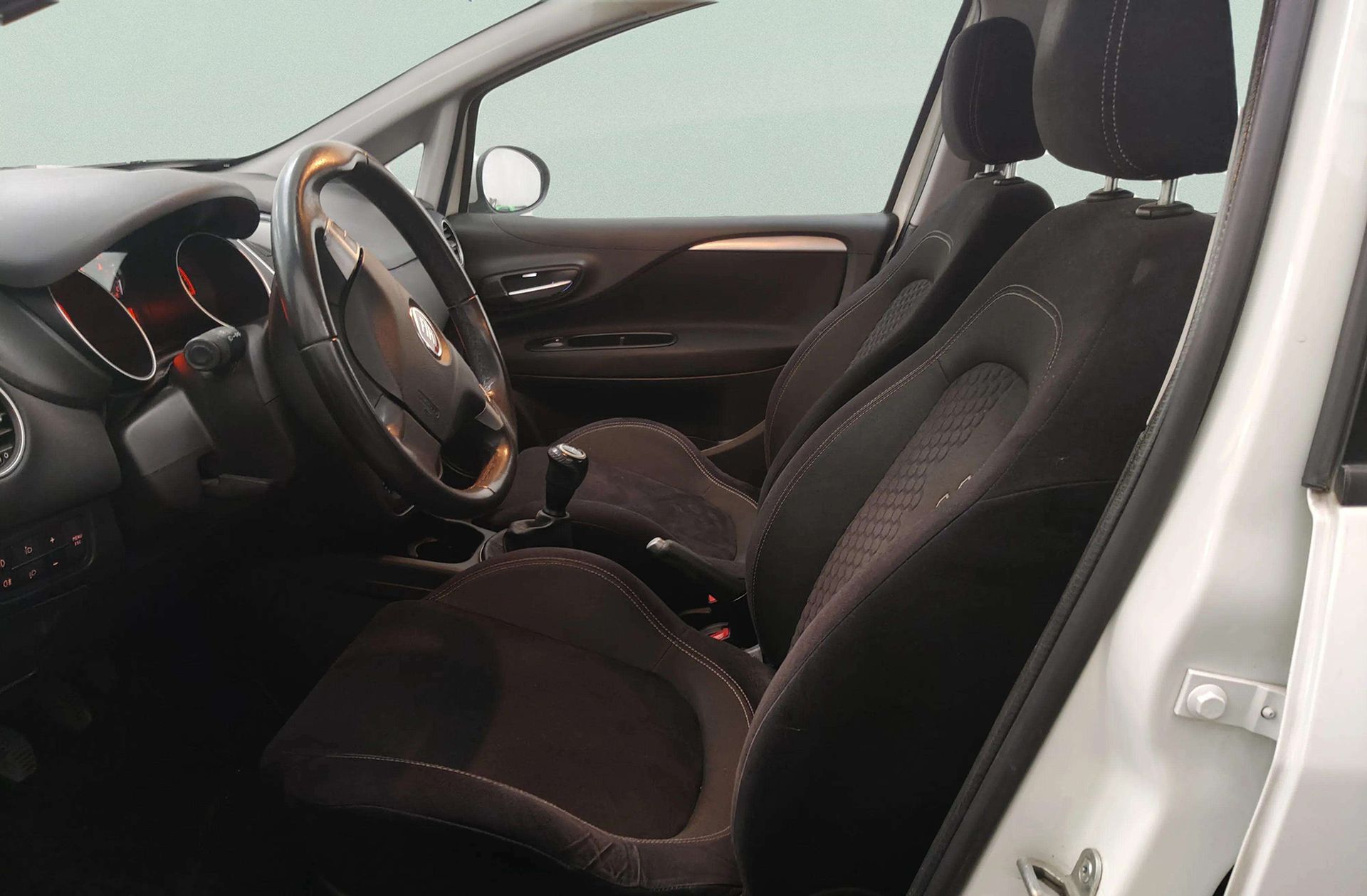 Fiat Punto 1.3 MultiJet Easy - foto 7